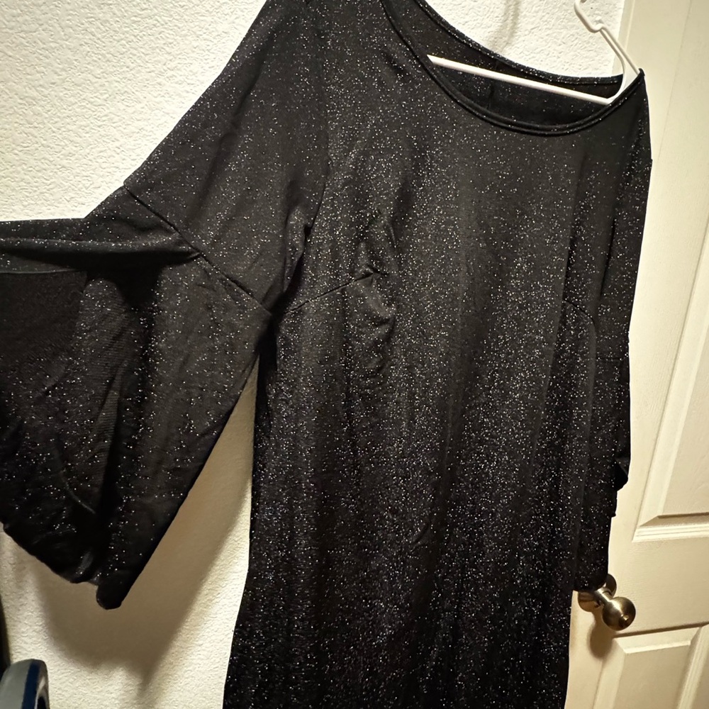 Elegant Black Glitter Dress